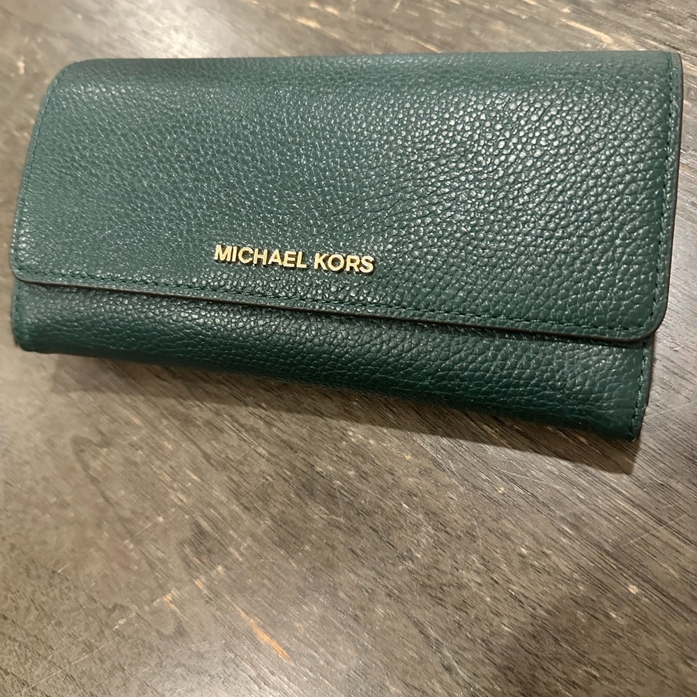 Michael Kors Forest Green Wallet